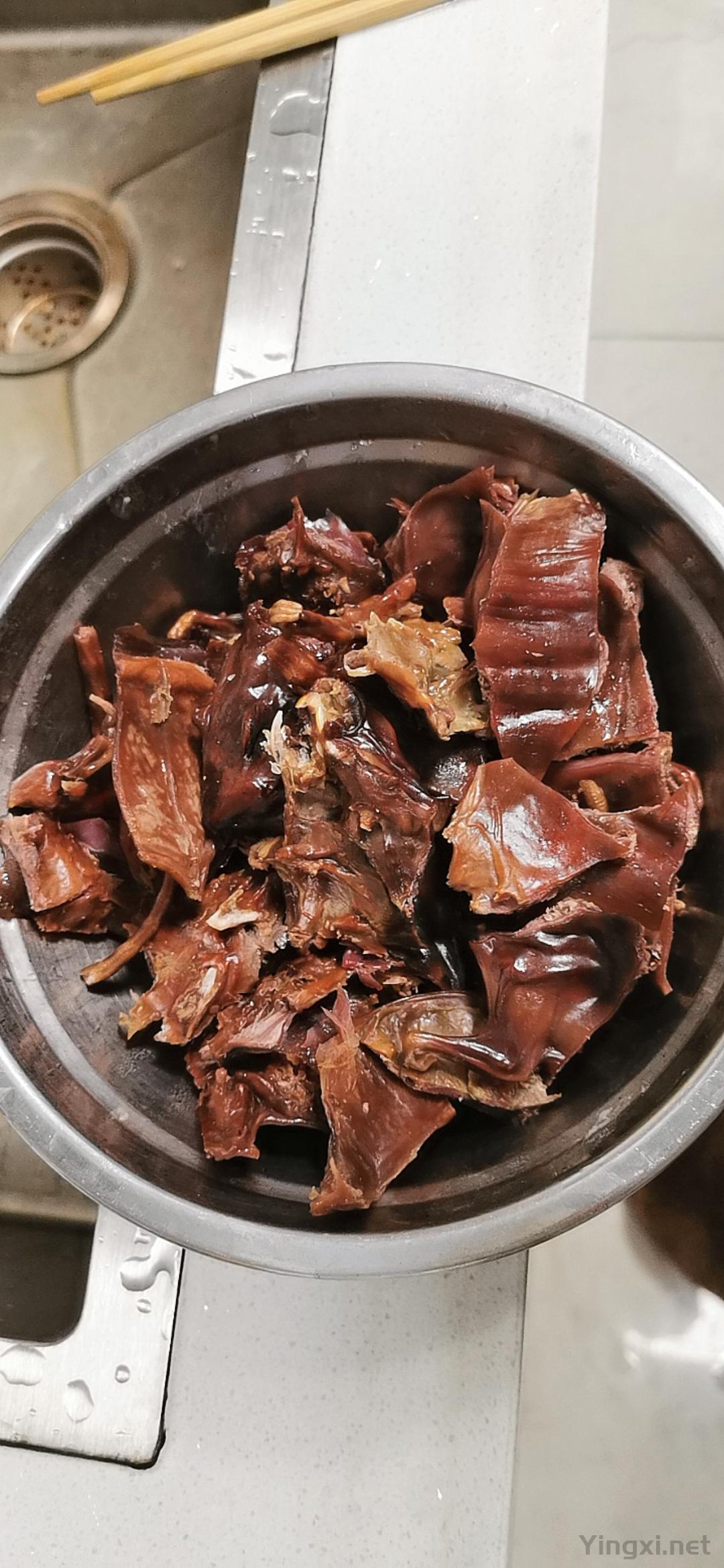 在家自制美食，这个食物你们能看出来是什么吗？